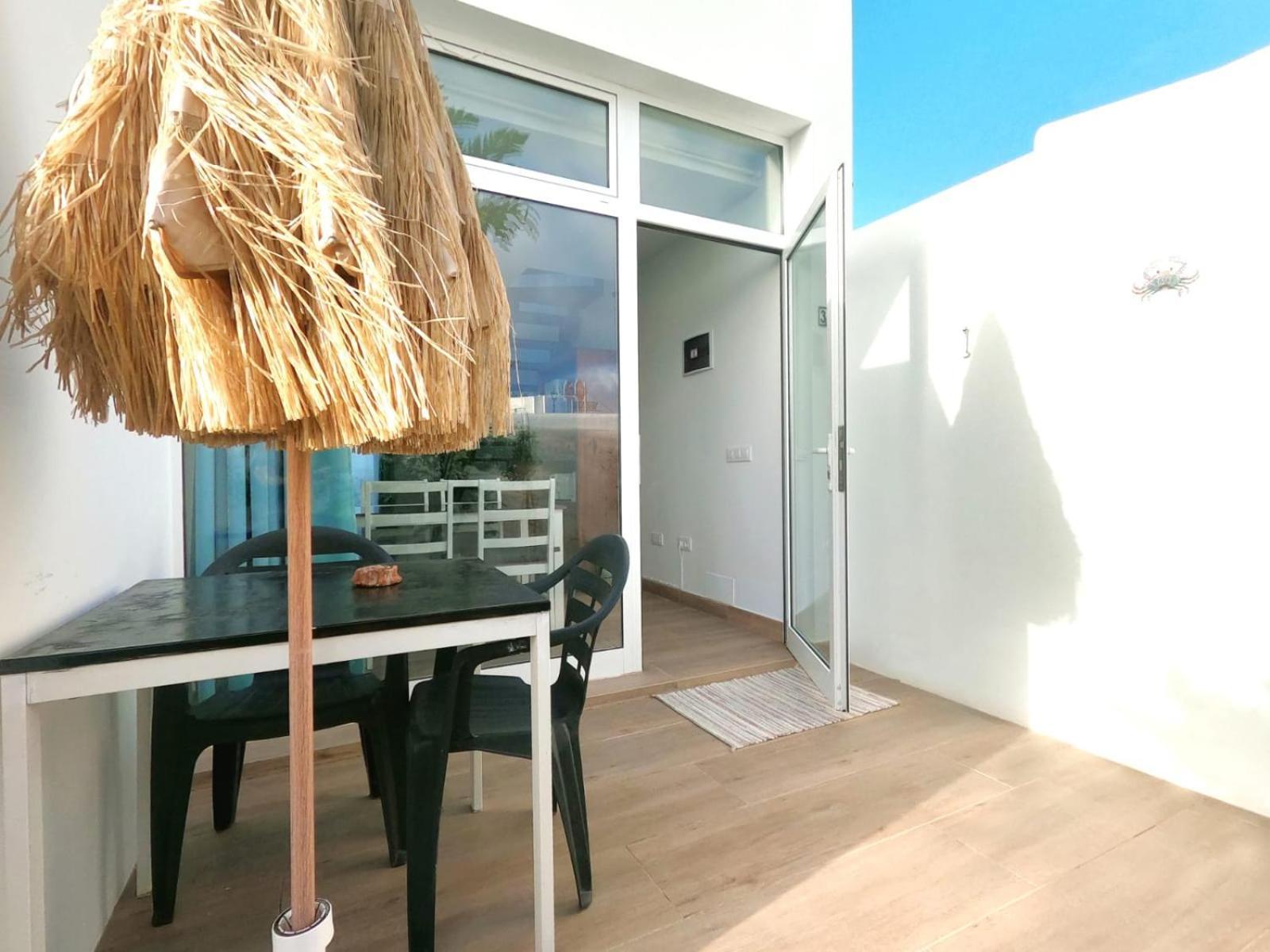 Jardin Del Mar Apartment Tinajo Luaran gambar